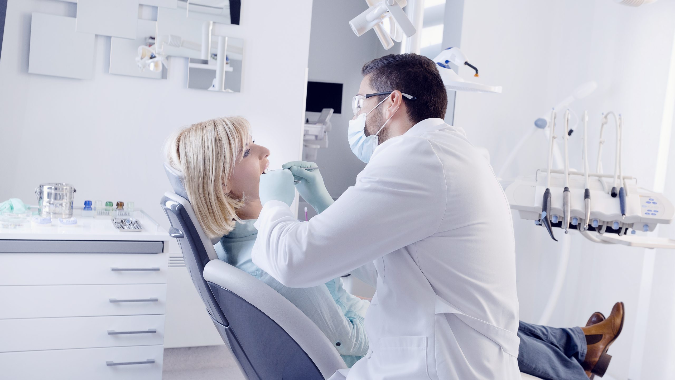 Dentist in Grass Lake, MI